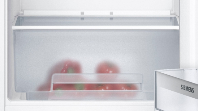 Вбудований холодильник з нижньою морозильною камерою Siemens KI38VX20