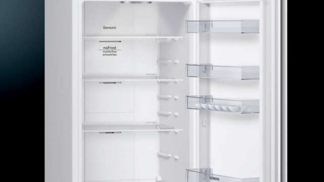 Холодильник з нижньою морозильною камерою Siemens KG39NUW306